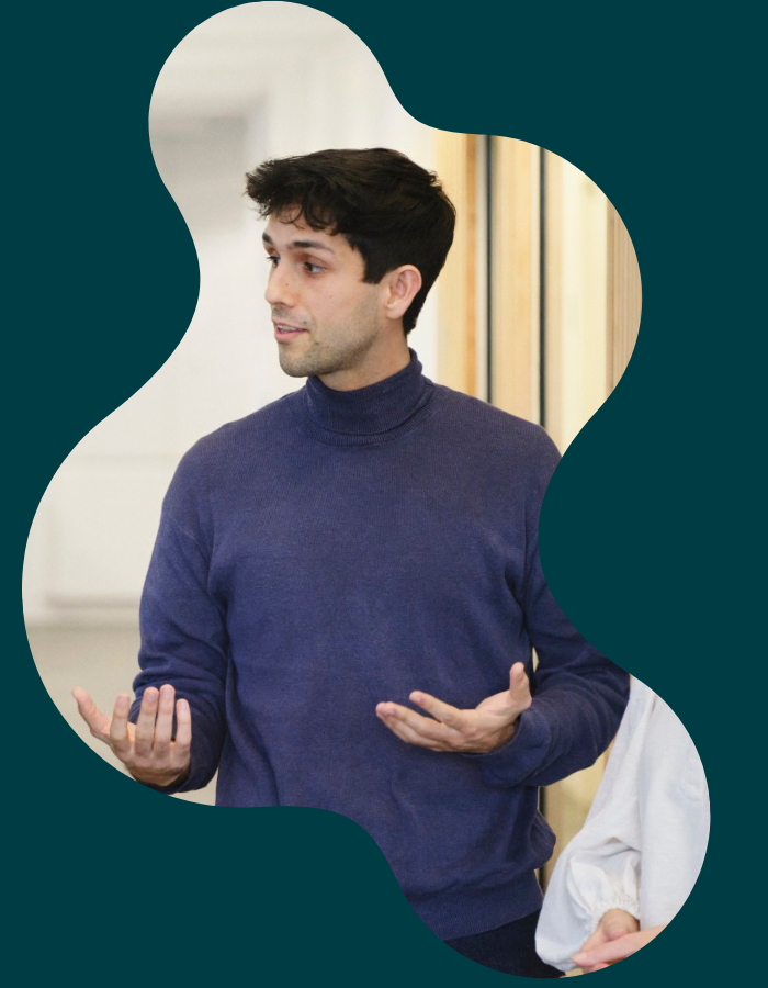 700x900-anton-liquid-petroleum