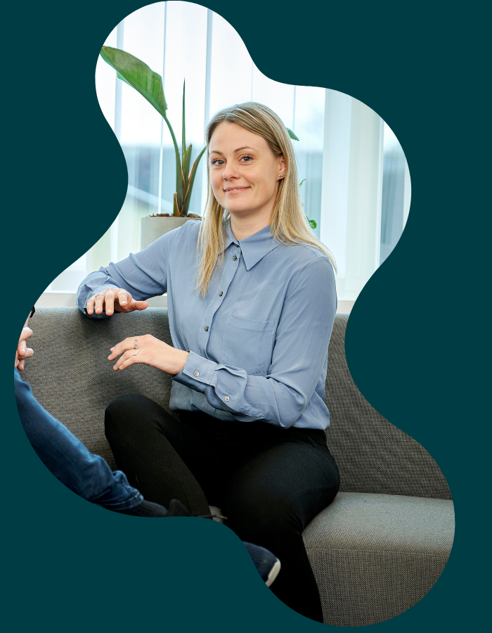 700x900-kamilla-liquid-petroleum-1