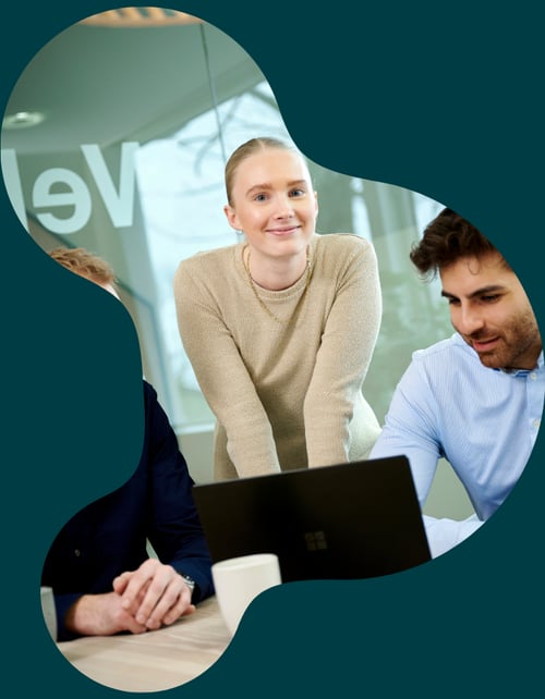 700x900-liquid-thea-jakob-petroleum