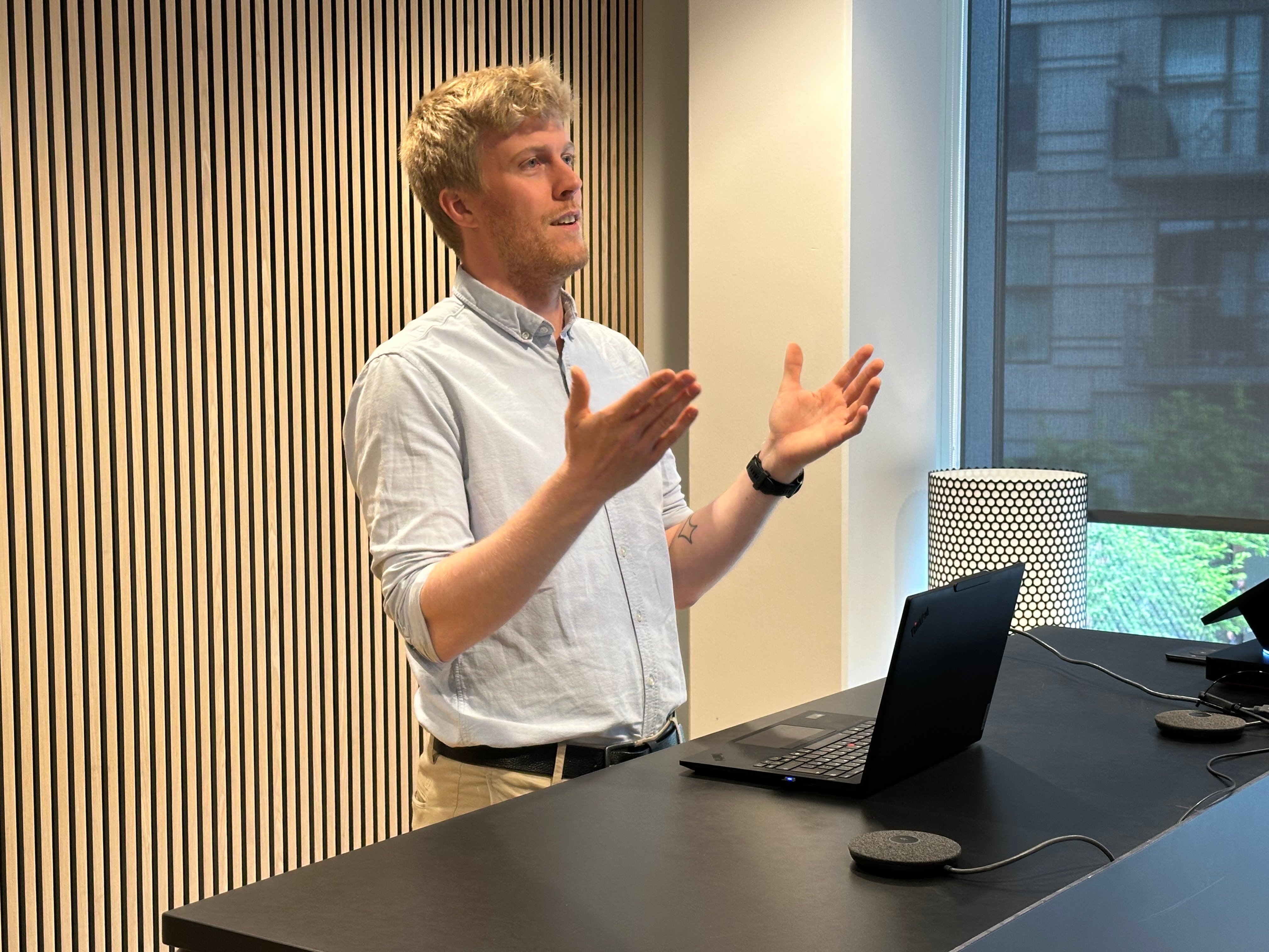 Kickstart jeres Microsoft Fabric-rejse med en struktureret Playbook